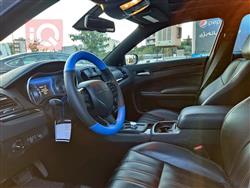 کرایسلەر 300